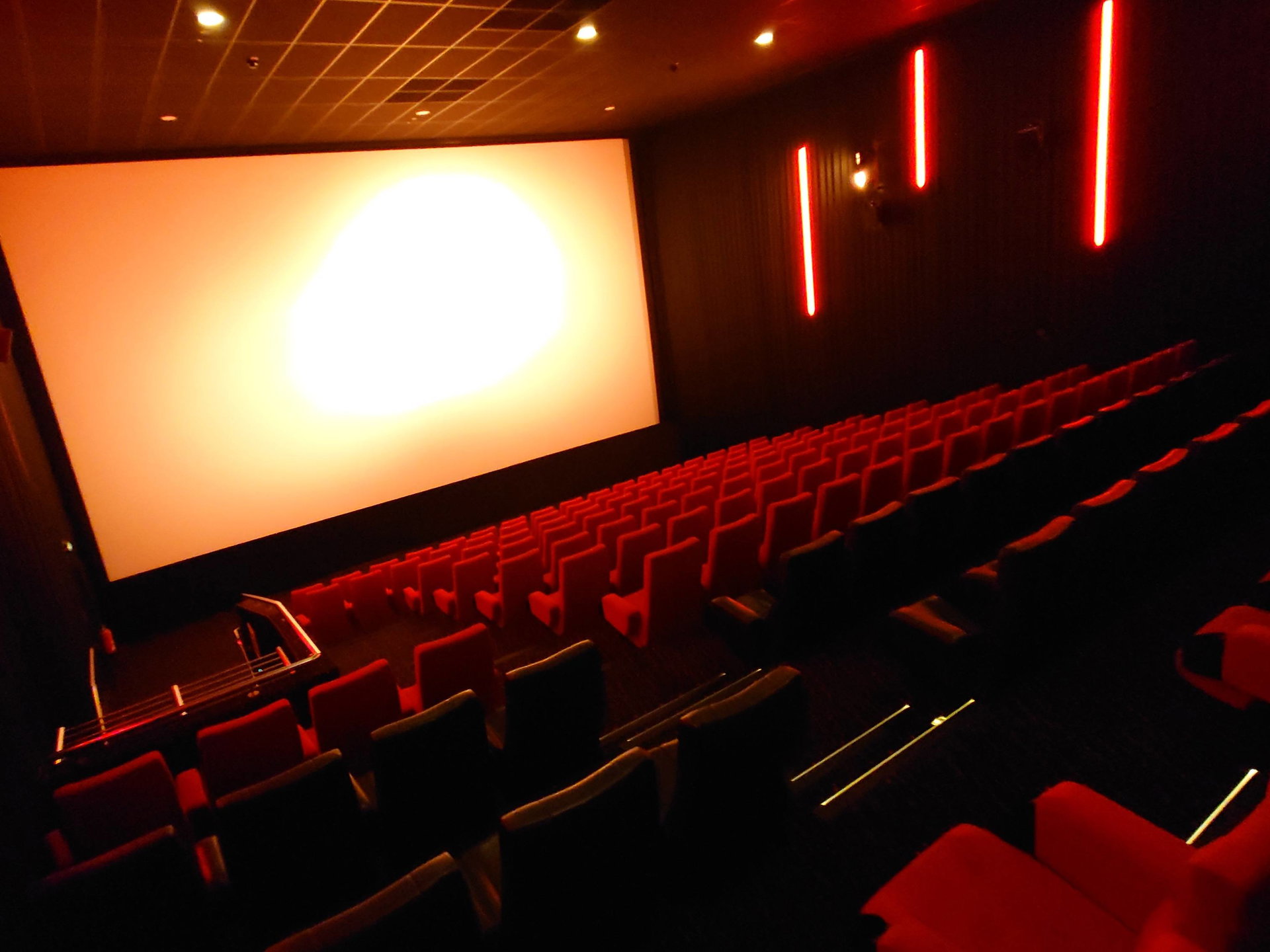 Kino 7